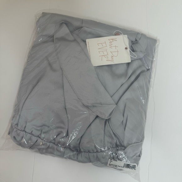 NWT Show Me Your MuMu Samantha Ruffle Wrap Satin Dress 1X - Picture 2 of 4